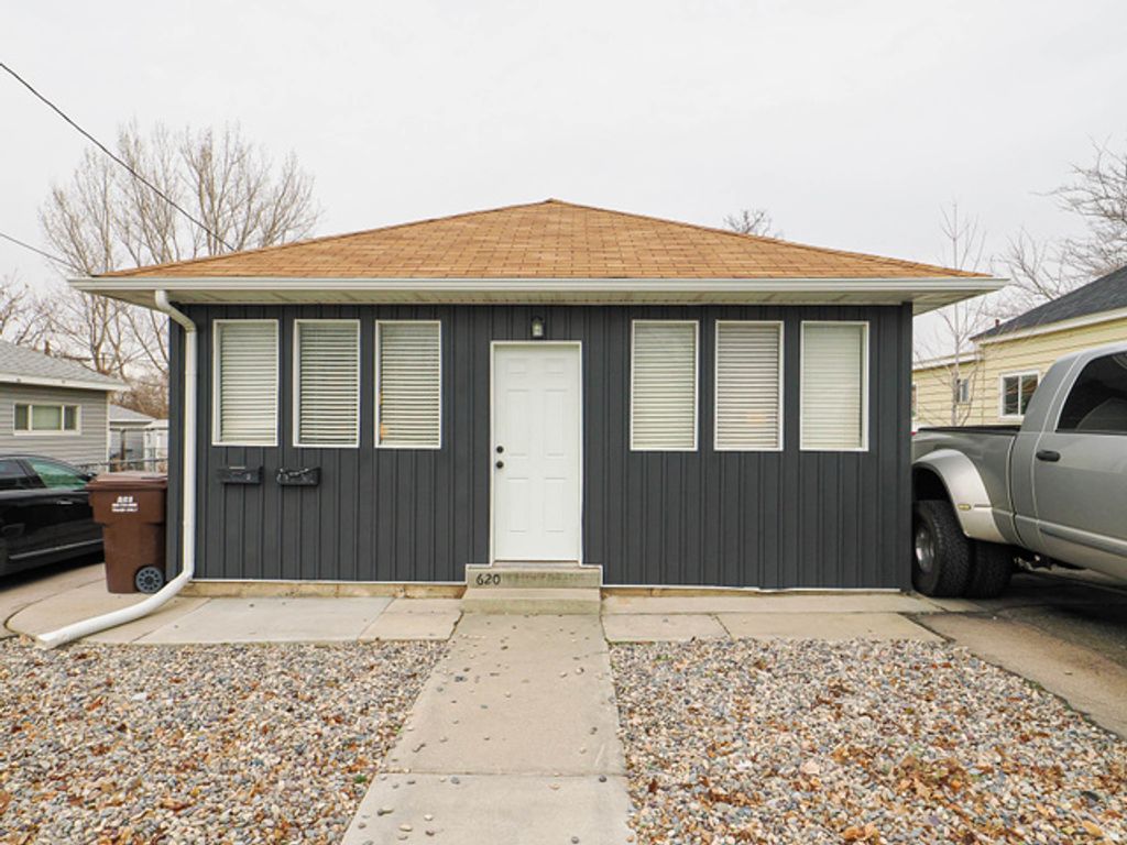 620 W 2ND AVE, Midvale, UT 84047