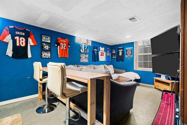 670 Desoto Avenue, Ypsilanti, MI 48198