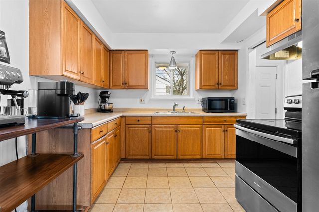 670 Desoto Avenue, Ypsilanti, MI 48198