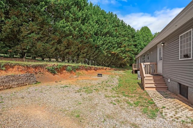11 Misty Lane, Candler, NC 28715