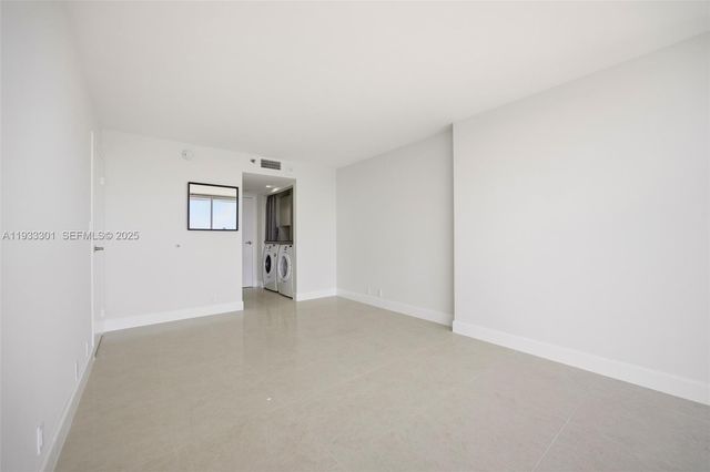 7601 E Treasure Dr 1119, North Bay Village, FL 33141