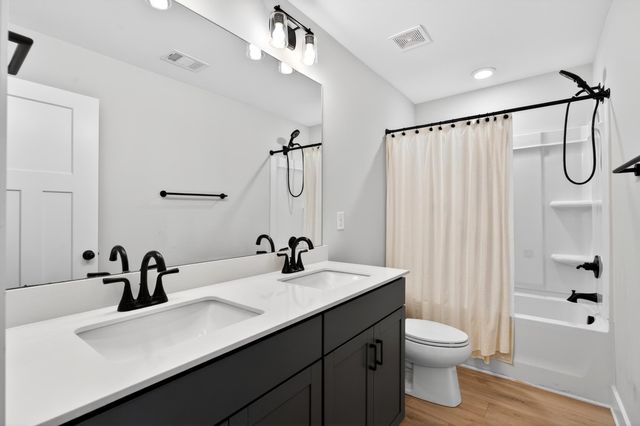 373 Fenwick Drive, Woodruff, SC 29388