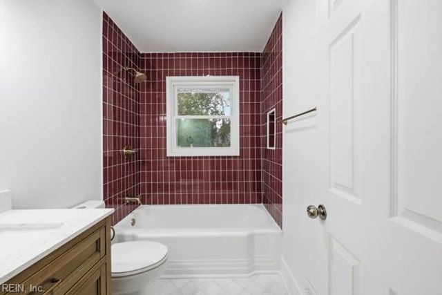 163 Columbia AVE, Hampton, VA 23669