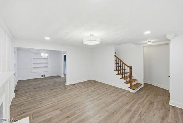 163 Columbia AVE, Hampton, VA 23669