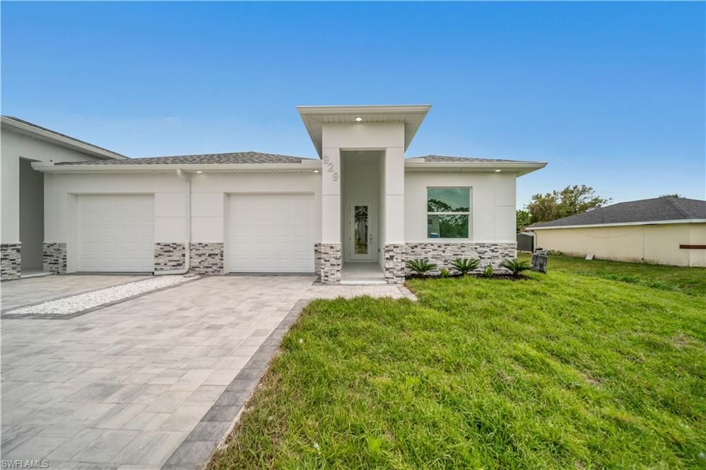 1153-1155 Countess AVE, LEHIGH ACRES, FL 33974 — photo 2