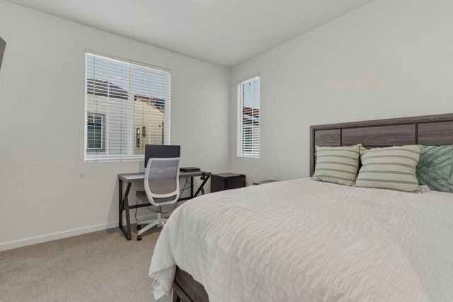 1131 Julia Circle, Hollister, CA 95023