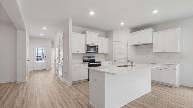 122 E Gray Owl Drive, Freeport, FL 32439