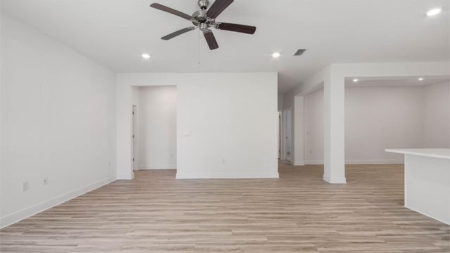 122 E Gray Owl Drive, Freeport, FL 32439