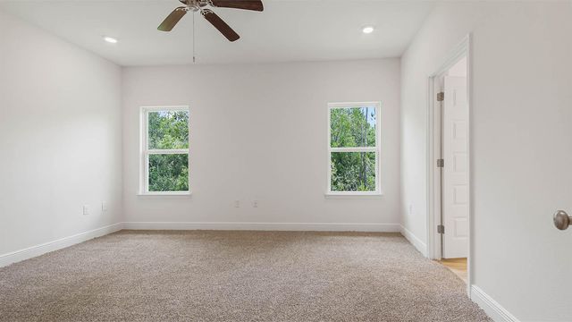 122 E Gray Owl Drive, Freeport, FL 32439