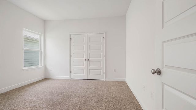 122 E Gray Owl Drive, Freeport, FL 32439
