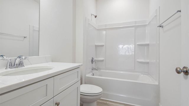 122 E Gray Owl Drive, Freeport, FL 32439