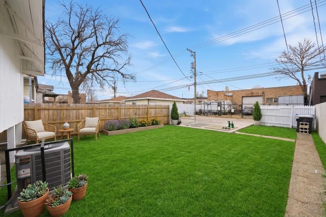 6029 S Artesian Avenue, Chicago, IL 60629