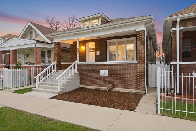 6029 S Artesian Avenue, Chicago, IL 60629