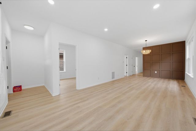 6029 S Artesian Avenue, Chicago, IL 60629