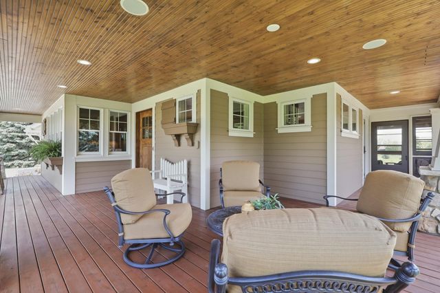 19475 Oak Grove Avenue, Prior Lake, MN 55372