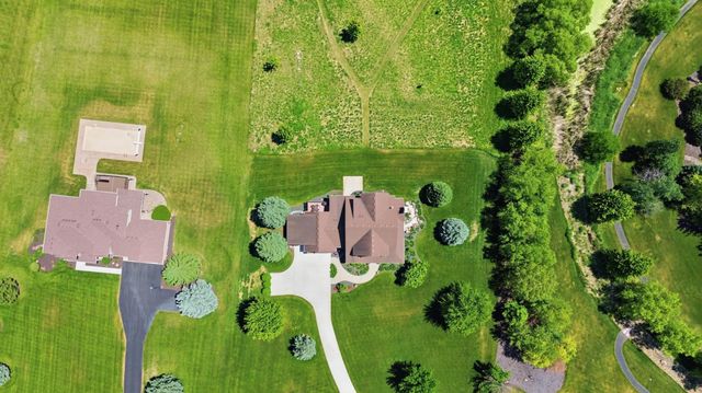 19475 Oak Grove Avenue, Prior Lake, MN 55372