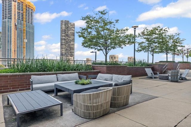 450 E Waterside Drive 2903, Chicago, IL 60601