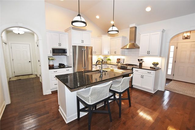 47 Samanthas Way, Henrietta, NY 14534