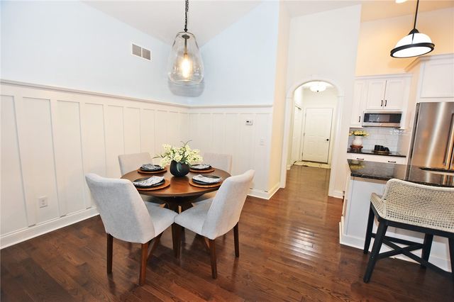 47 Samanthas Way, Henrietta, NY 14534