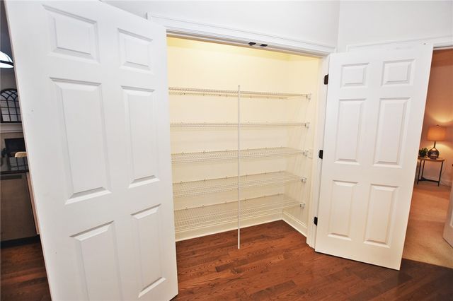 47 Samanthas Way, Henrietta, NY 14534