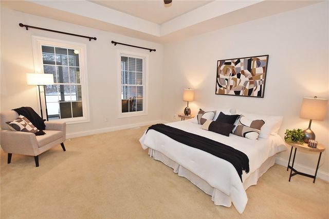 47 Samanthas Way, Henrietta, NY 14534