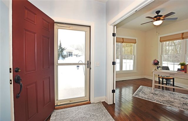 47 Samanthas Way, Henrietta, NY 14534