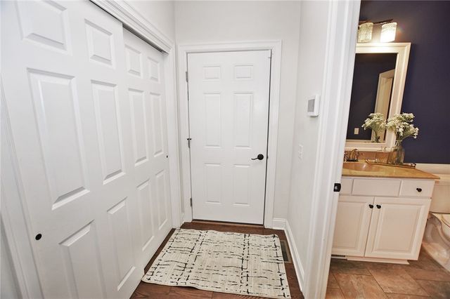 47 Samanthas Way, Henrietta, NY 14534