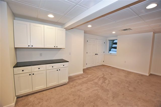 47 Samanthas Way, Henrietta, NY 14534