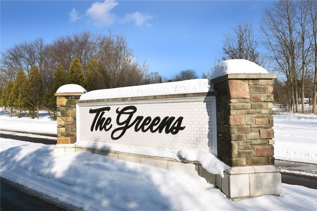 47 Samanthas Way, Henrietta, NY 14534