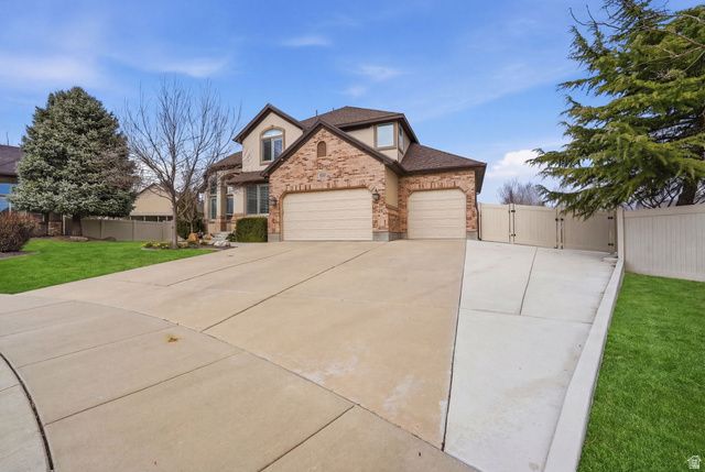 3372 W WATERBRIDGE CV, South Jordan, UT 84095