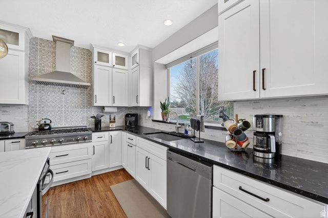 3372 W WATERBRIDGE CV, South Jordan, UT 84095