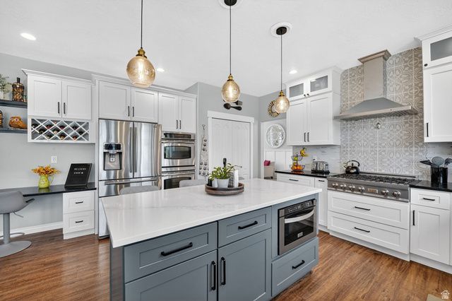 3372 W WATERBRIDGE CV, South Jordan, UT 84095