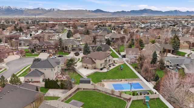 3372 W WATERBRIDGE CV, South Jordan, UT 84095