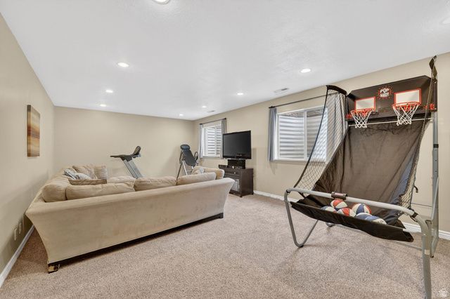 3372 W WATERBRIDGE CV, South Jordan, UT 84095