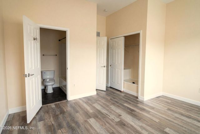 8118 SUMMERGATE Court, Jacksonville, FL 32256