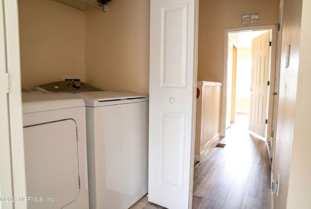 8118 SUMMERGATE Court, Jacksonville, FL 32256