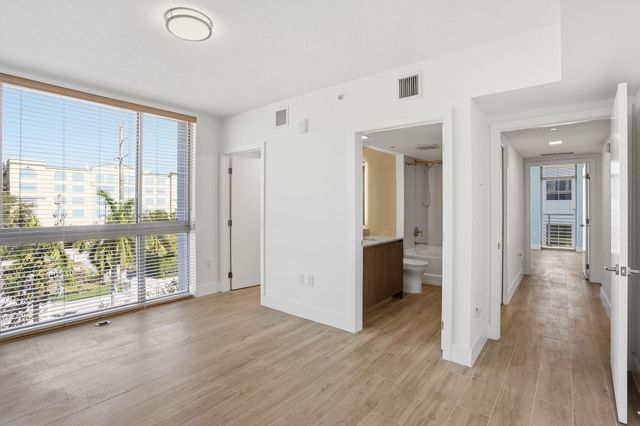 111 SE 1st Avenue 420, Delray Beach, FL 33444