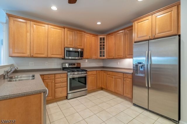 6306 Westover Way, Franklin Twp., NJ 08873