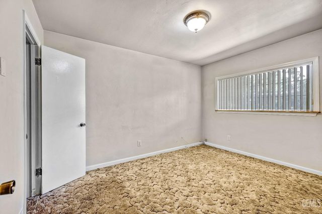 2824 Steensen Street, Lake Isabella, CA 93240