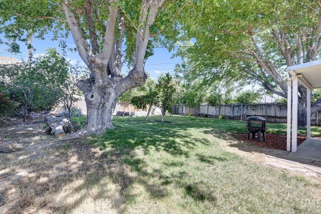 2824 Steensen Street, Lake Isabella, CA 93240