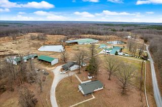 321 Bellview Rd, Waverly, TN 37185