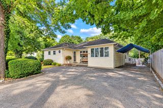 164 Landing Road, Glen Cove, NY 11542