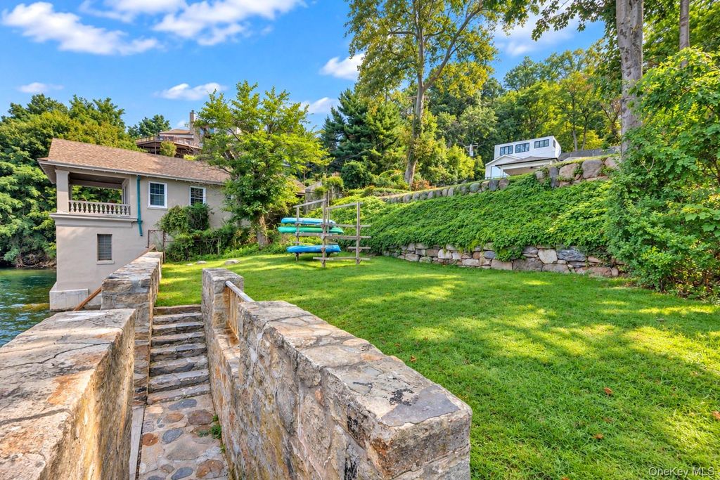 164 Landing Road, Glen Cove, NY 11542 — photo 5