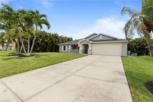 2633 32nd ST, Cape Coral, FL 33914