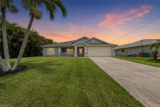 2633 32nd ST, Cape Coral, FL 33914