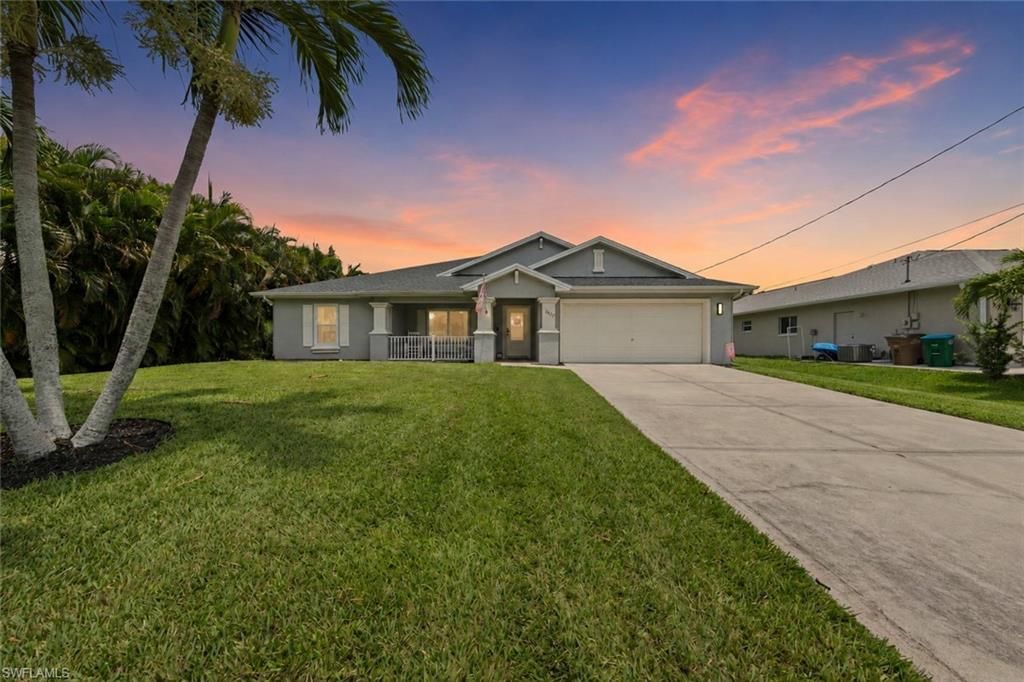 2633 32nd ST, Cape Coral, FL 33914