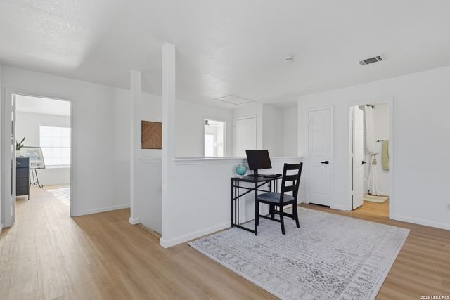 16210 Raceway Downs, Selma, TX 78154