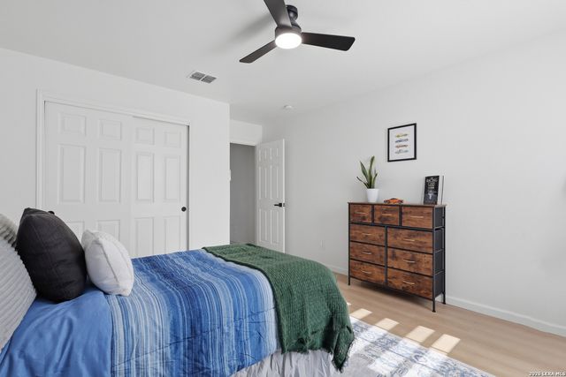 16210 Raceway Downs, Selma, TX 78154