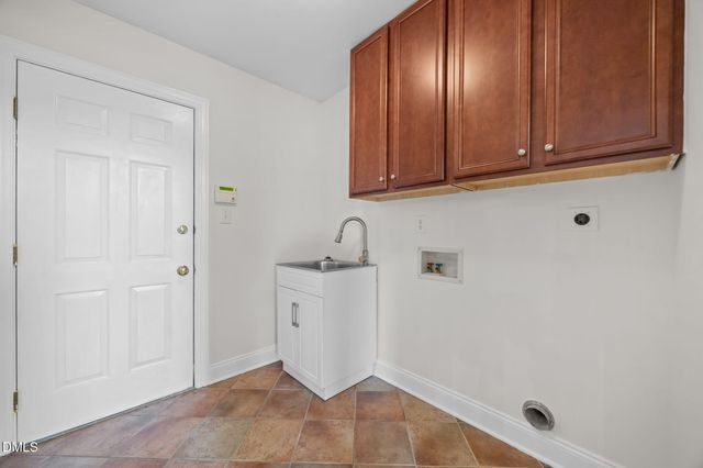 10712 Round Brook Circle, Raleigh, NC 27617