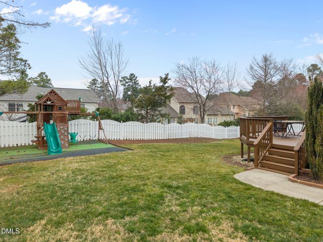 10712 Round Brook Circle, Raleigh, NC 27617